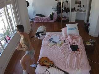 voyeurcam-CelticIRON-01