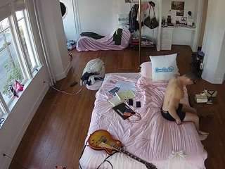 voyeurcam-celticiron-01