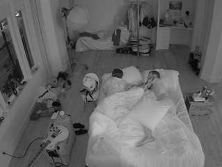 voyeurcam-celticiron-01