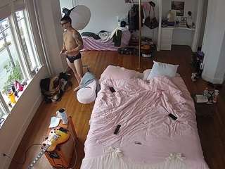 voyeurcam-celticiron-01