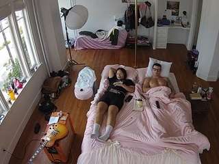 le modèle voyeurcam-celticiron-01 est en webcam porno dans un show sur le site camsoda, il possède les tags suivants: black hair,blowjob,cock rating,green eyes,muscular,no drinking,no smoking,orgasm,tattoos,hd