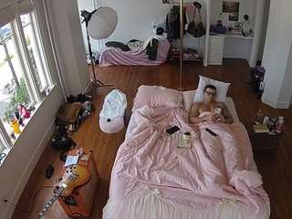 voyeurcam-celticiron-01