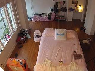 le modèle voyeurcam-celticiron-01 est en webcam porno dans un show sur le site camsoda, il possède les tags suivants: black hair,blowjob,cock rating,green eyes,muscular,no drinking,no smoking,orgasm,tattoos,hd