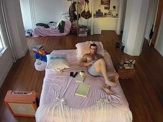 voyeurcam-CelticIRON-01