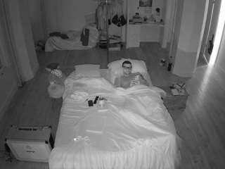 voyeurcam-celticiron-01