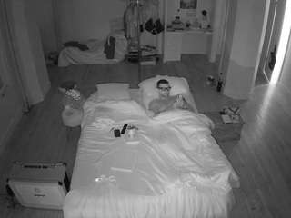 voyeurcam-celticiron-01