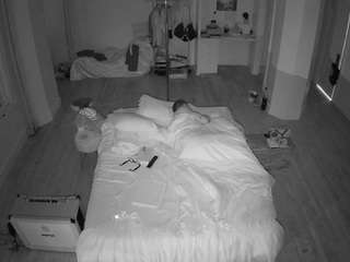 voyeurcam-CelticIRON-01