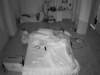 voyeurcam-CelticIRON-01