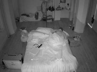 voyeurcam-celticiron-01