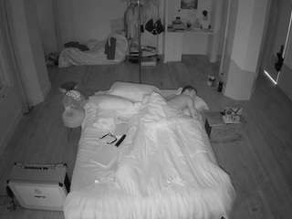 voyeurcam-celticiron-01