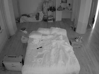 voyeurcam-CelticIRON-01