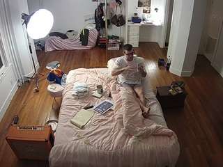 voyeurcam-celticiron-01