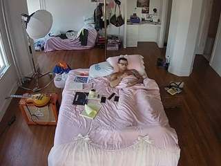 voyeurcam-celticiron-01