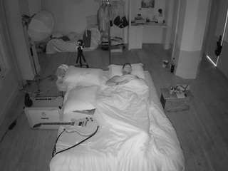 voyeurcam-CelticIRON-01