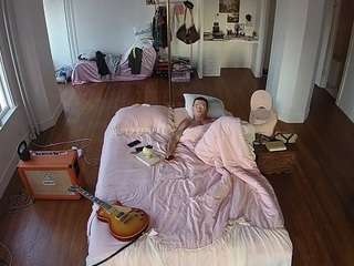 voyeurcam-celticiron-01