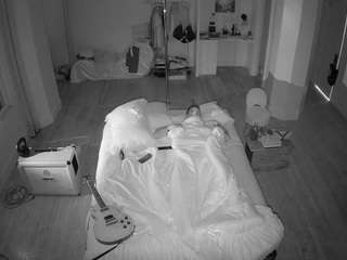 voyeurcam-celticiron-01