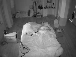 voyeurcam-CelticIRON-01