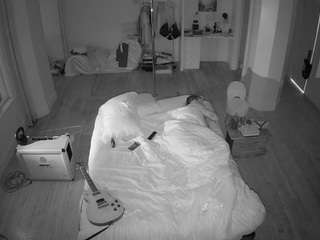 voyeurcam-celticiron-01