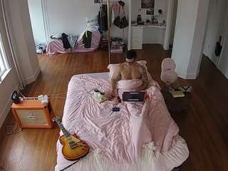 voyeurcam-celticiron-01