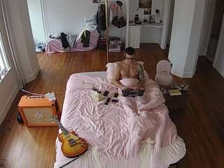 voyeurcam-CelticIRON-01