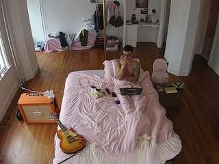 voyeurcam-CelticIRON-01