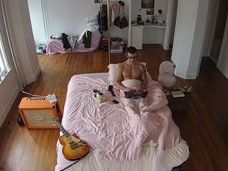 voyeurcam-CelticIRON-01