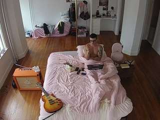 voyeurcam-celticiron-01