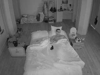 voyeurcam-celticiron-01