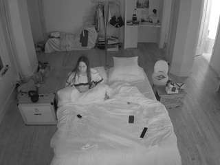 voyeurcam-CelticIRON-01