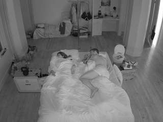 voyeurcam-CelticIRON-01