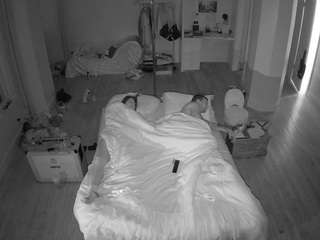 voyeurcam-celticiron-01