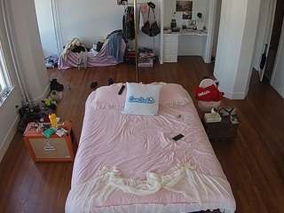 voyeurcam-CelticIRON-01