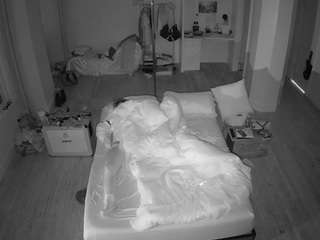 voyeurcam-CelticIRON-01