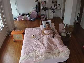 voyeurcam-celticiron-01's CamSoda show and profile