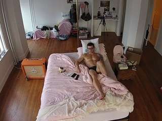 voyeurcam-CelticIRON-01