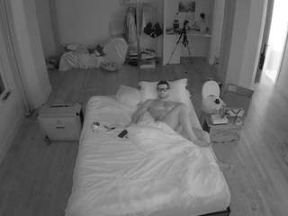 voyeurcam-celticiron-01