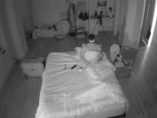 voyeurcam-celticiron-01