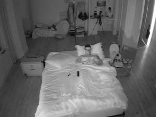 voyeurcam-celticiron-01