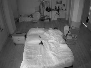 voyeurcam-celticiron-01