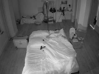 voyeurcam-CelticIRON-01