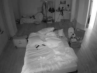 voyeurcam-CelticIRON-01