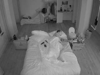 voyeurcam-CelticIRON-01