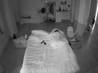 voyeurcam-CelticIRON-01