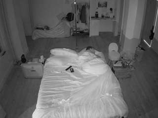 voyeurcam-CelticIRON-01