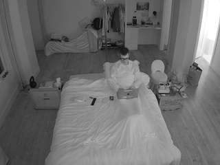 voyeurcam-CelticIRON-01