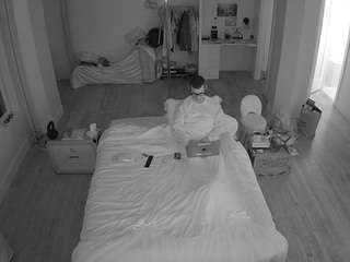 voyeurcam-celticiron-01