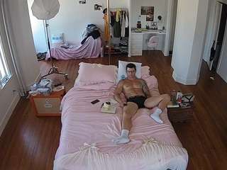 voyeurcam-CelticIRON-01