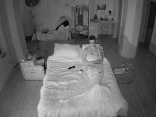 voyeurcam-celticiron-01