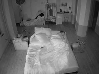 voyeurcam-CelticIRON-01