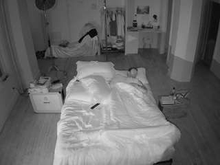 voyeurcam-CelticIRON-01